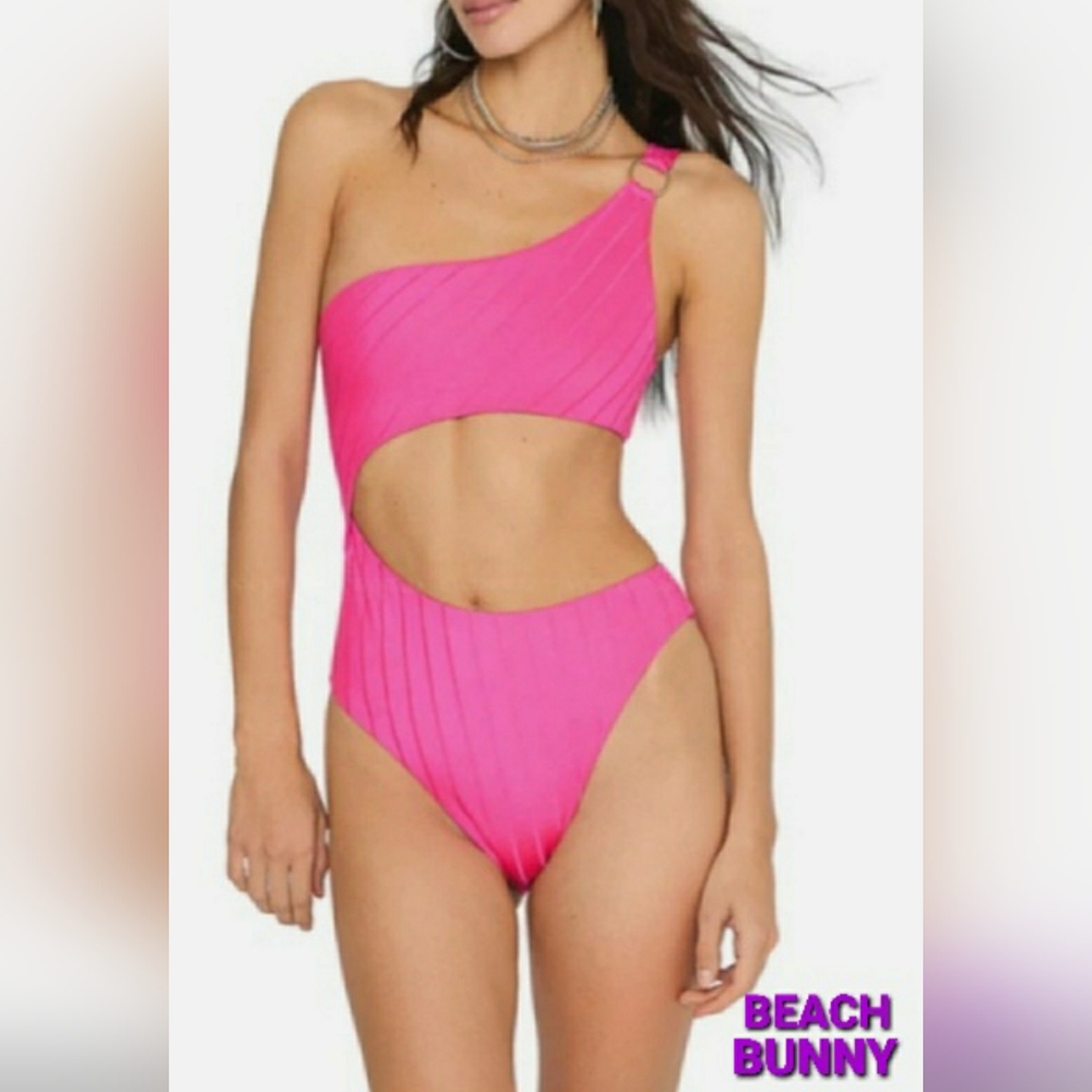 Beach Bunny Lilly One-Shoulder Swimsuit (NWT)